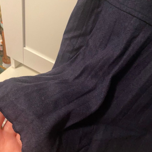 Wool skirt medium blue like new