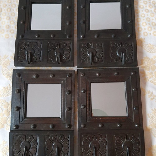 Woodcarved mirrors used, antiques from the 60s, set of 4