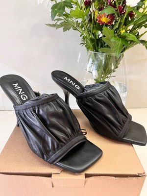 Mango heeled sandals size 39 new, 100% leather, black