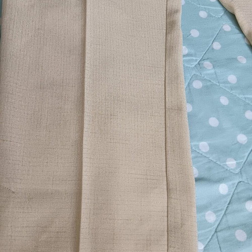 Women's beige pants new, size medium