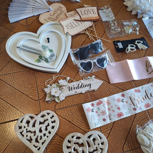 Wedding bride church decoration and equipment set