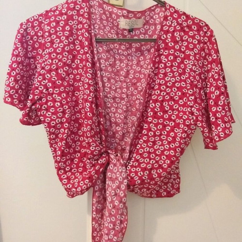 Wrap skirt and blouse set Resol like new, size M/L
