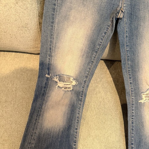 Fifty Carat jeans like new with knee rips size 28
