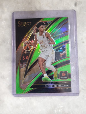 Panini Select Zaccharie Risacher /75 green card like new