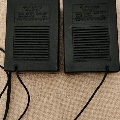 Sanyo JSX-37 portable small speakers used, vintage