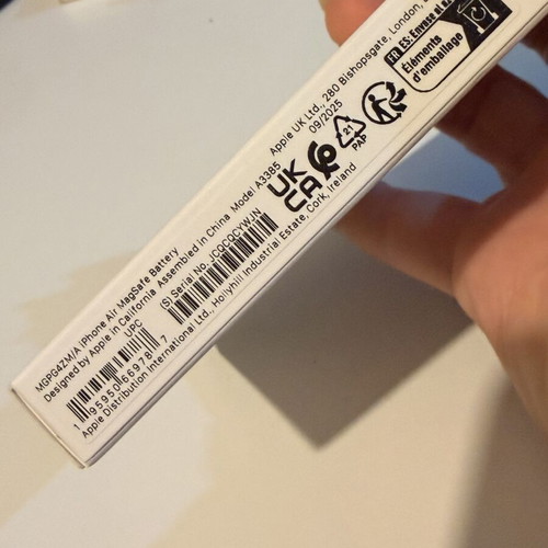 Apple iPhone Air MagSafe Battery, original, with receipt and warranty