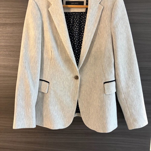 Zara blazer gray like new, size L
