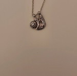 Sloth necklace new, silver