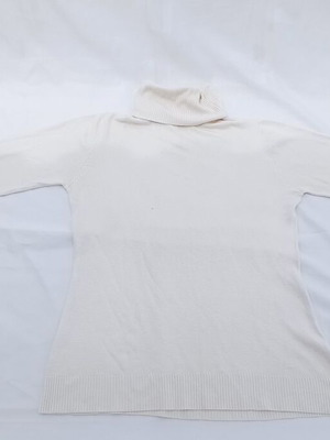 White turtleneck used, size medium