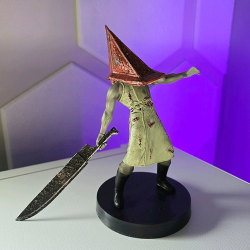 Ryramid Head Silent Hill statue figure 18cm new