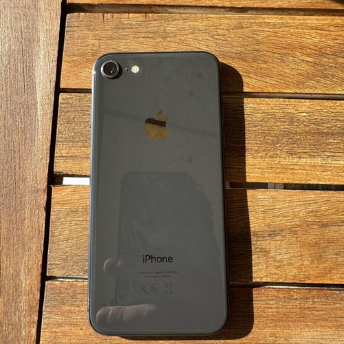 Apple iPhone 8 64GB Black, like new