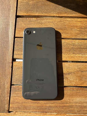 Apple iPhone 8 64GB Black, like new