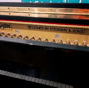 Πιάνο Boston by Steinway and sons πωλειται σε εξαιρετικη κατάσταση