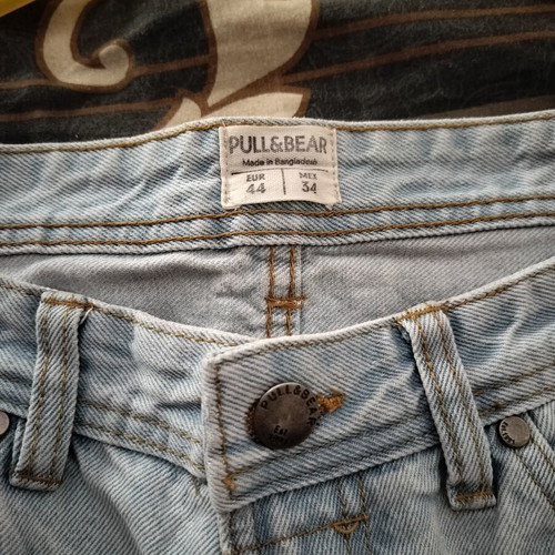 Pull & Bear men's shorts blue size L like new