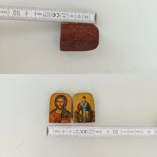 Collection of 14 religious icons like new, various styles and sizes