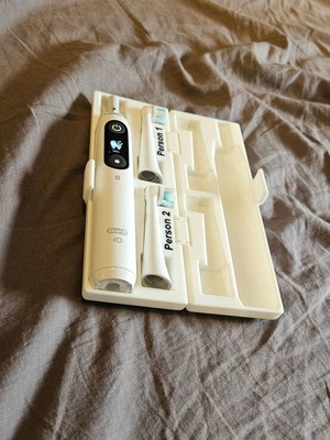 Personalized Oral-B iO Toothbrush Case with Space for 2 Brush Heads made to order