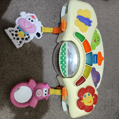 Interactive steering wheel used without base