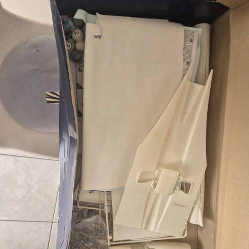 Concorde airplane model used with glue missing