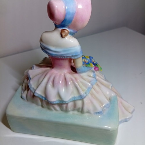 Royal Doulton Daydreams HN 1731 porcelain figurine