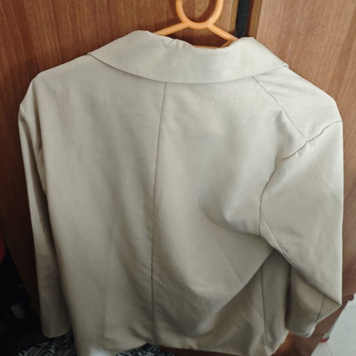 Women's beige jacket M/L like new