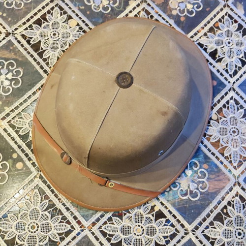 WW2 Pith Helmet Singapore Made used, tropical sun protection
