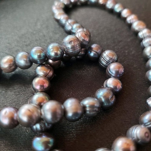 Black Genuine Pearl Necklace new 46cm, 8×9mm pearls
