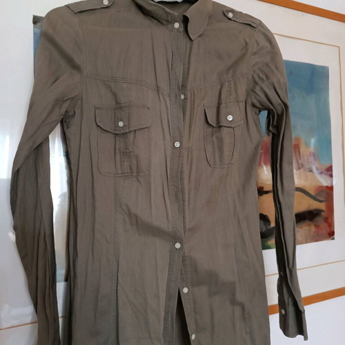 Long-sleeve shirt olive size S like new
