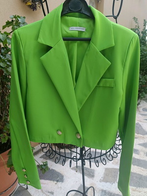 Green suit with crop jacket and skort new S/M