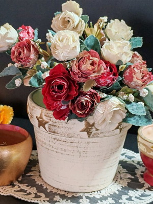 Ceramic pots new, set of 3 with Christmas spirit