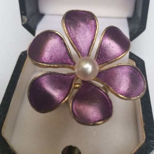 Ring with purple flower, cultured pearl, silver gold plated handmade