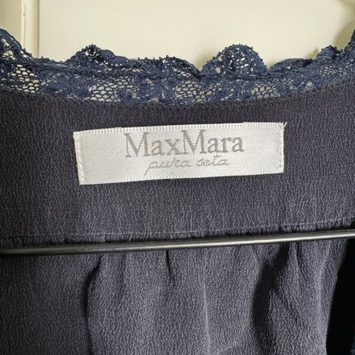 Max Mara silk blouse size EU 38 like new, blue with lace