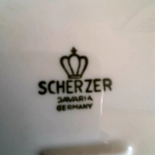 Scherzer Bavaria vintage porcelain plates like new
