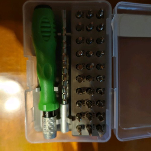 Screwdrivers like new, set of 32 pieces