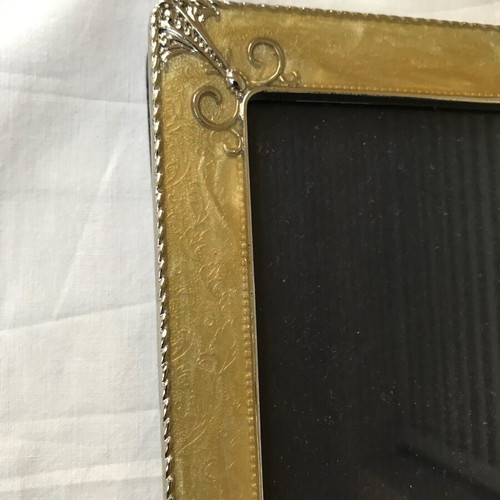Picture frame used, approximately 15.5 x 20 cm