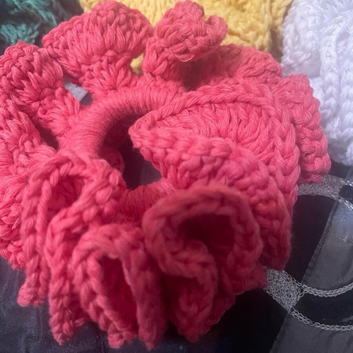 Handmade knitted scrunchies made to order, multicolor