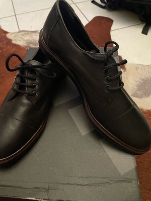 Kasta women's black leather shoes new size 37.5