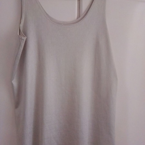 Women’s lame blouse new, silver, size L