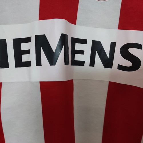 Olympiacos 2005-2006 Football Jersey Konstantinou #23 size XL like new