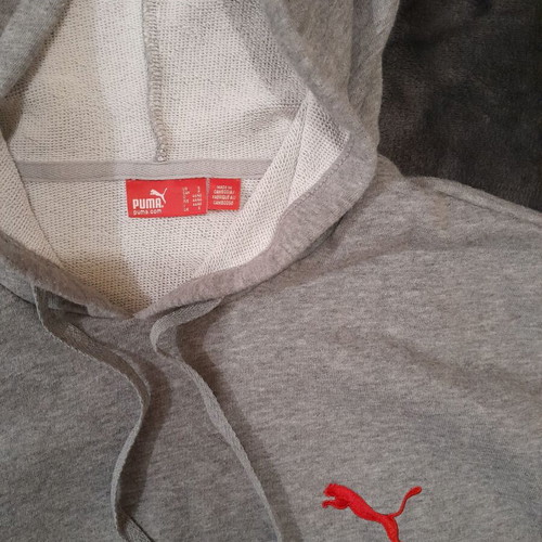 Puma men's grey hoodie like new, size L