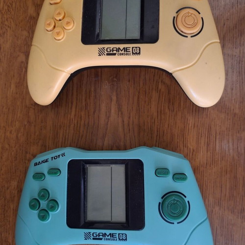 Baige Toy Game 08 Retro Portable Brick Game Consoles set of 2 used