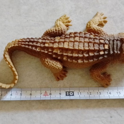 Rubber toy set used, 3 pieces (2 crocodiles and 1 rat)