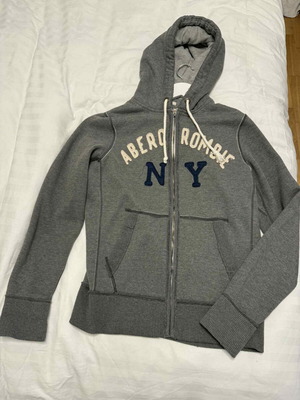 Abercrombie NY φούτερ γκρι Medium σαν καινούργιο