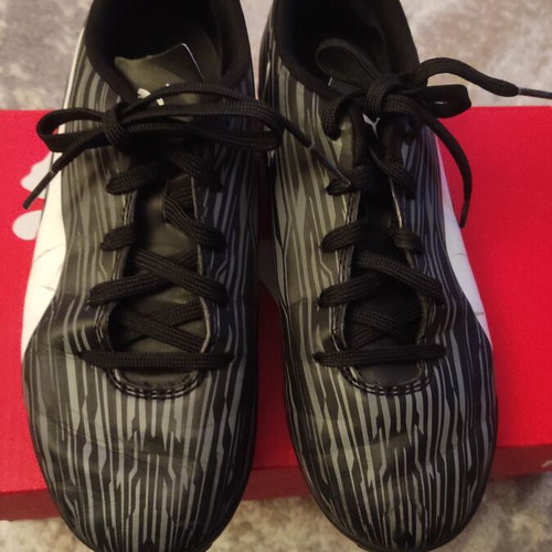 Puma football shoes size 37 used, black