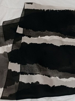 Φουλάρι Achilleas Accessories σαν καινούργιο, μαύρο και άσπρο