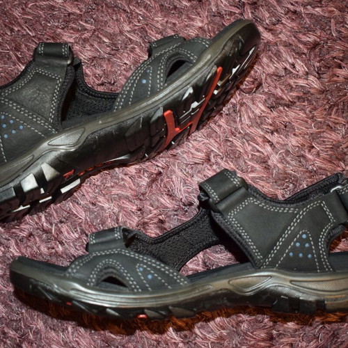 Ecco Receptor Technology Hiking Sandals for Men size 44 like new