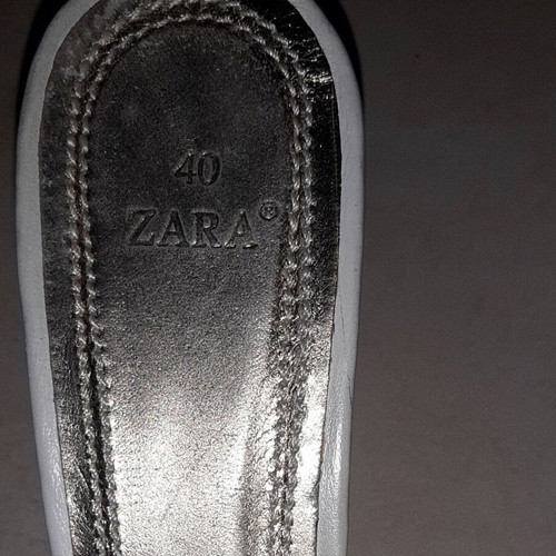 Zara leather sandals used, white with silver and beige, size 40