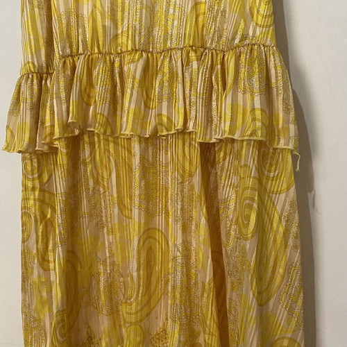 Summer set Dress2unDress new, yellow and gold crop top with skirt