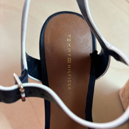 Tommy Hilfiger platform shoes new, size 39.5