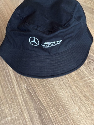 Adidas Buckethat Mercedes AMG Petronas F1 Team new, one size