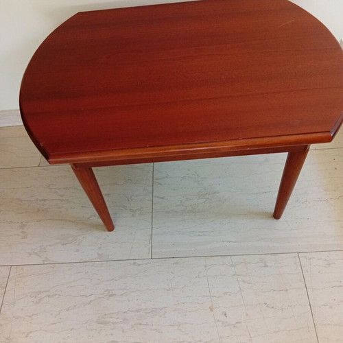 Solid walnut coffee table handmade like new